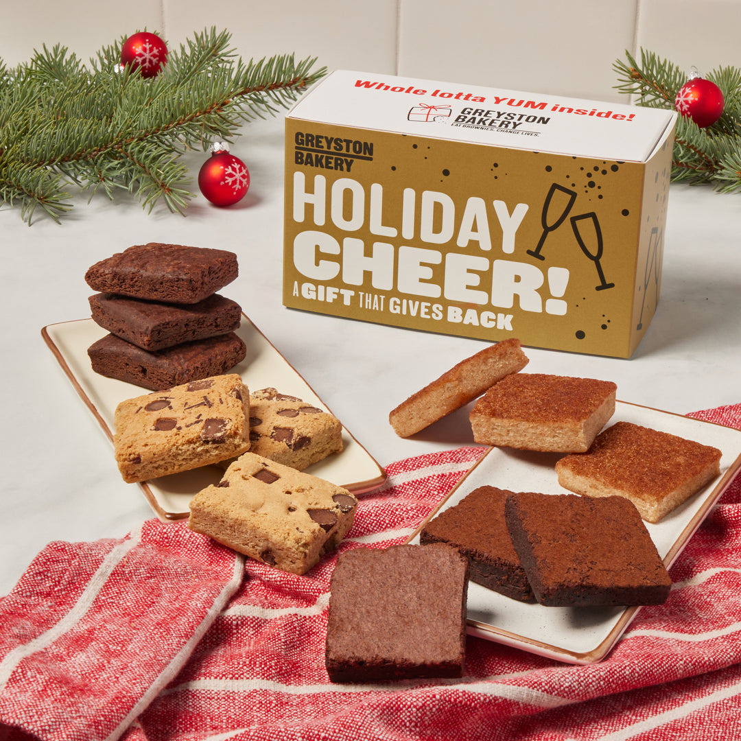 Snack Size - Petite Sweet Sampler 12 PCS Brownie Gift Box