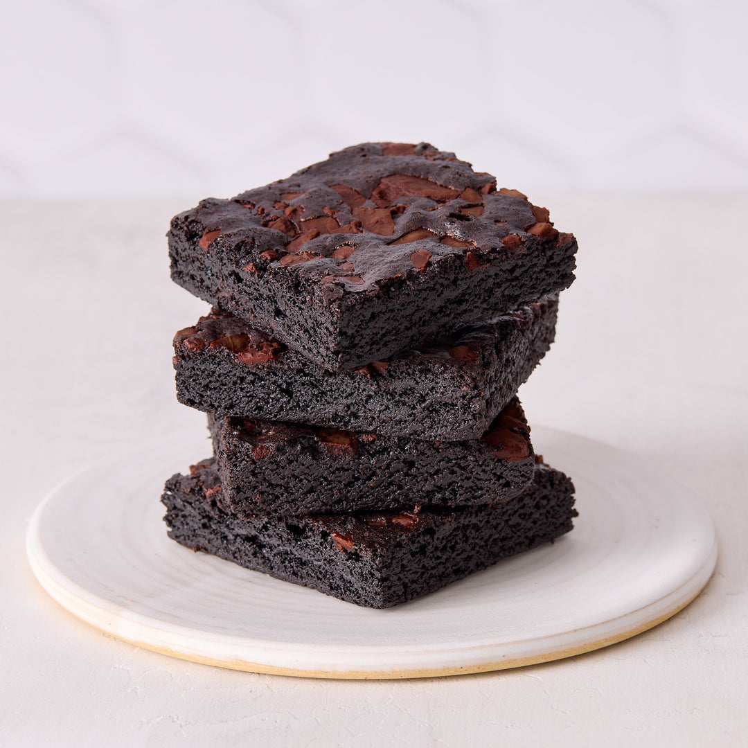 Sweet Holiday Duo - Brownie & Cookie Bliss Gift 20 PCS ( New & Coming Soon!)