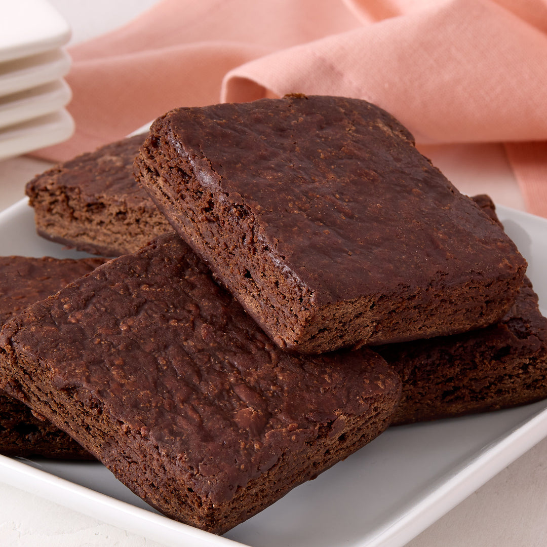 Snack-Size Brownie or Blondie Gift Box – 24PCS (Choose Your Flavor)